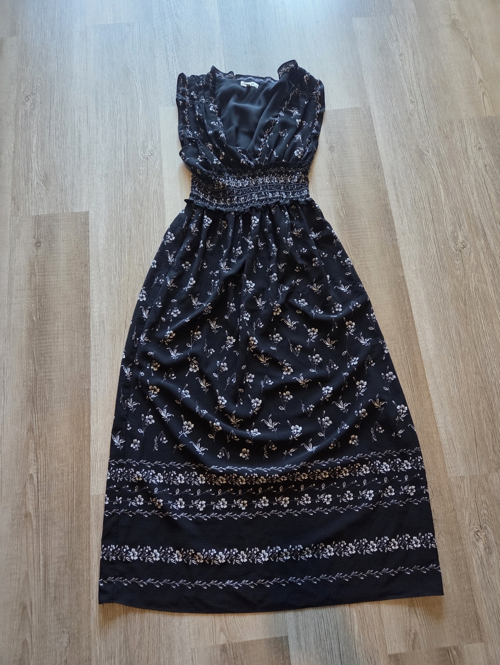 Max Studio Floral Maxi Dress Small